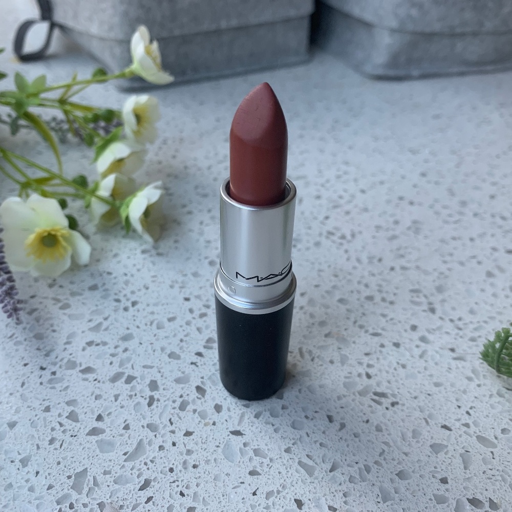 MAC Lipstick Whirl
